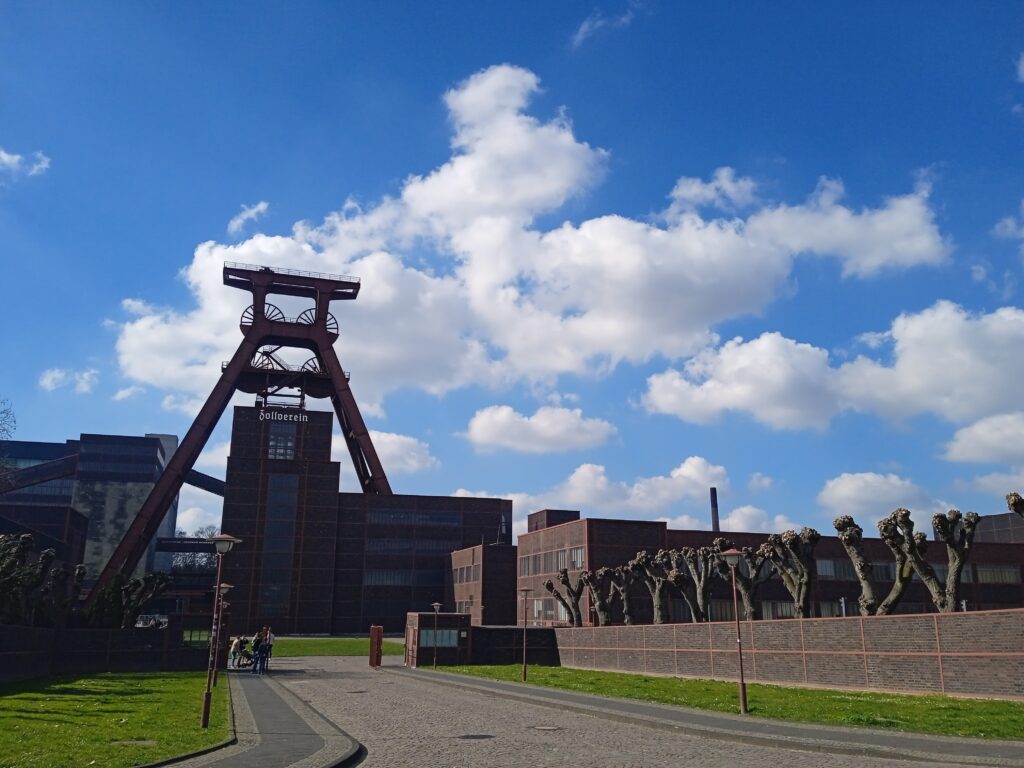 Directors Lounge with Julia Murakami ,Contemporary Art Ruhr 2026 auf Zeche Zollverein Essen / Foto: Julia Murakami